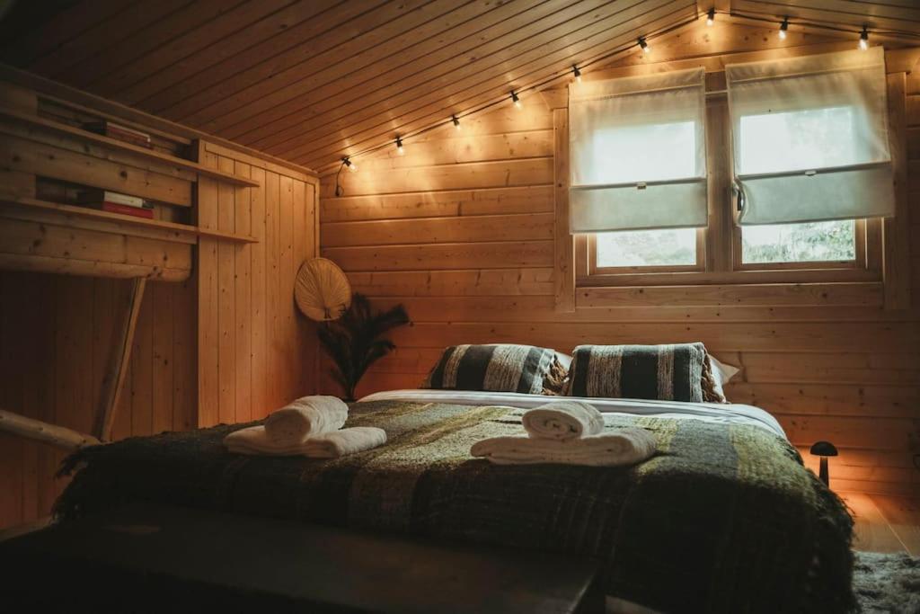 A magical get away with bath and forest view