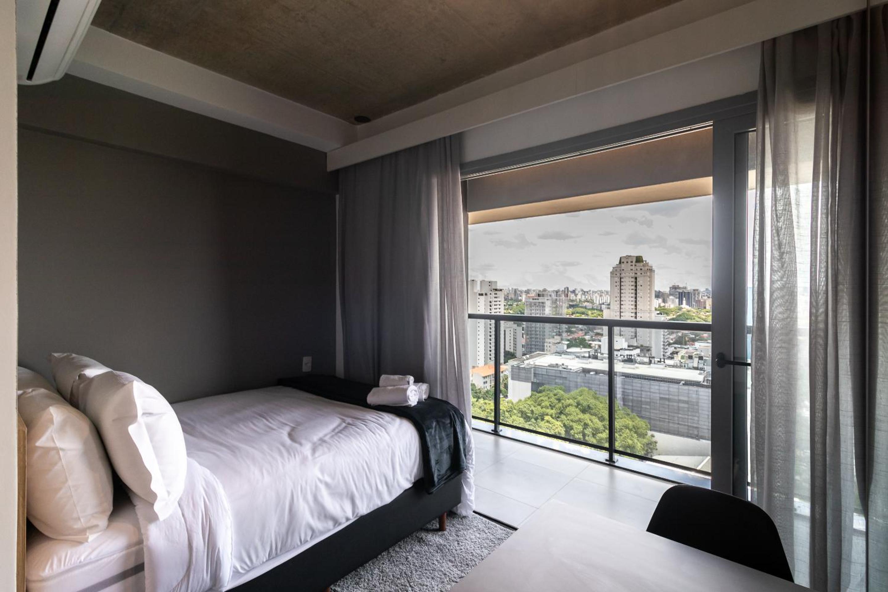 360 VN On Lorena by Housi