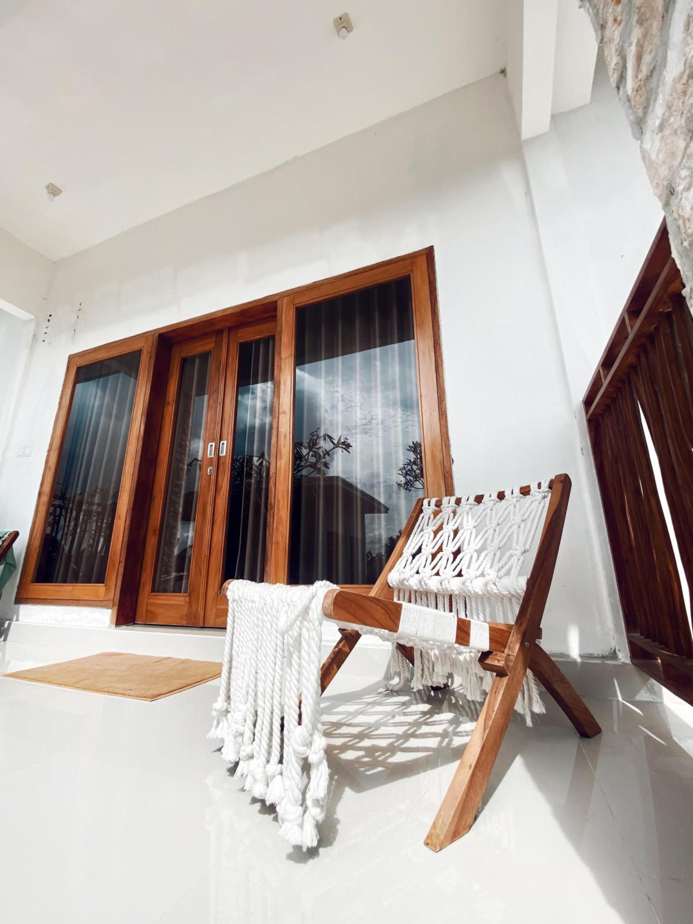Sumbul View Surfcamp