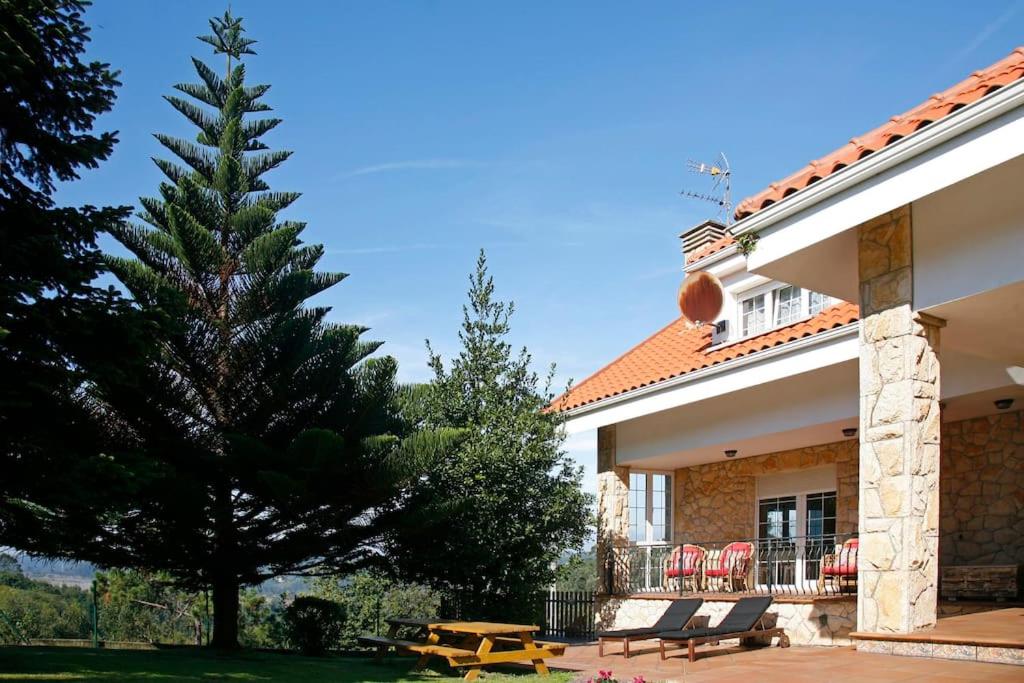 Chalet con magníficas vistas al mar