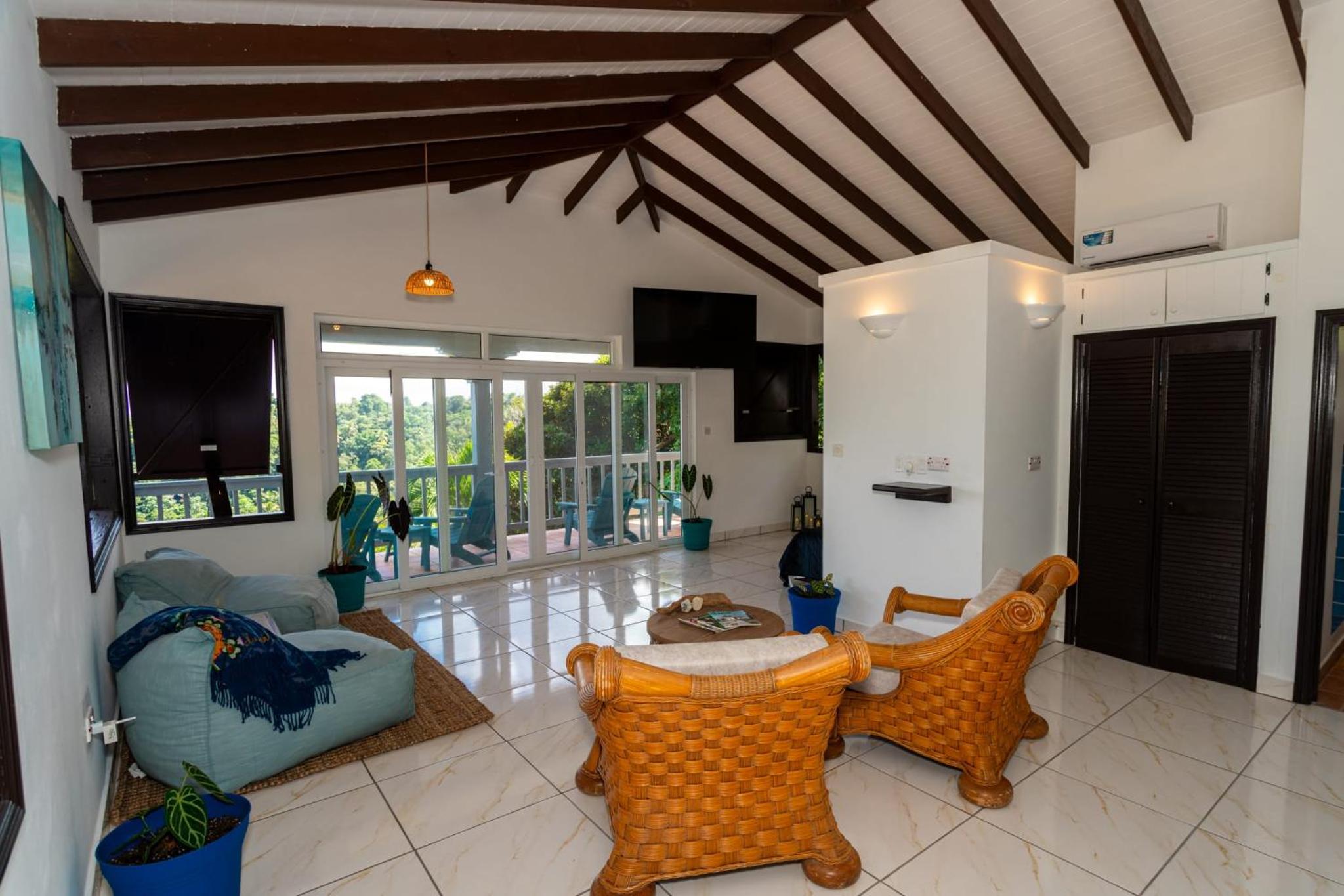 Hodges Bay House