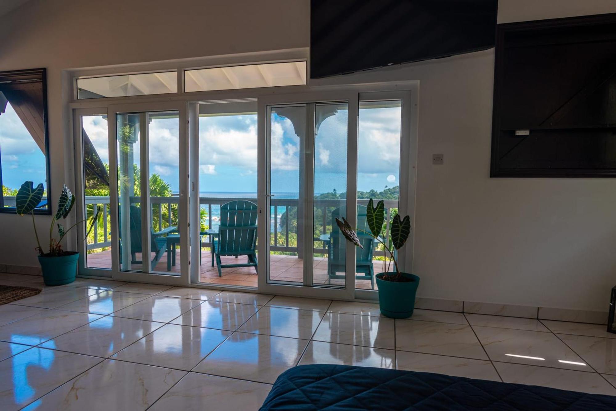 Hodges Bay House