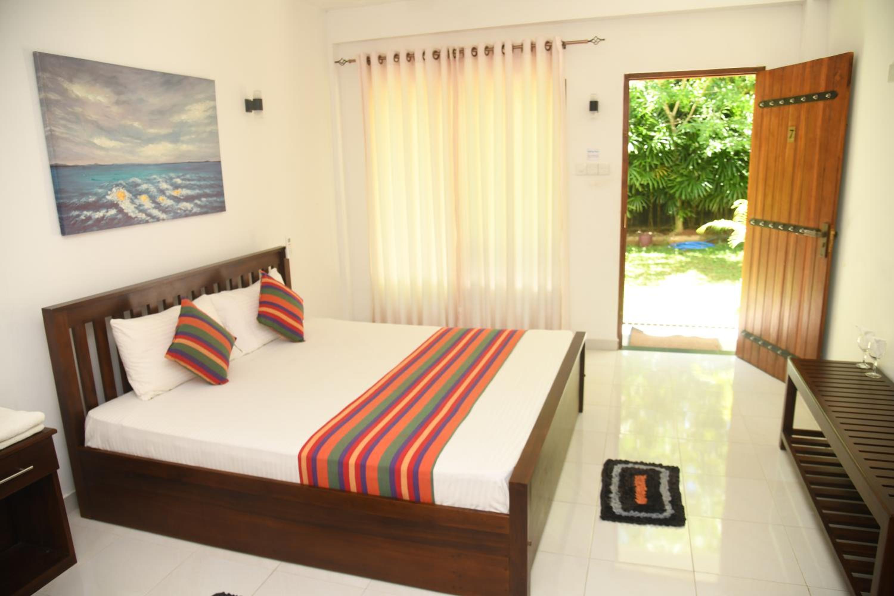 wild park safari home stay view 2