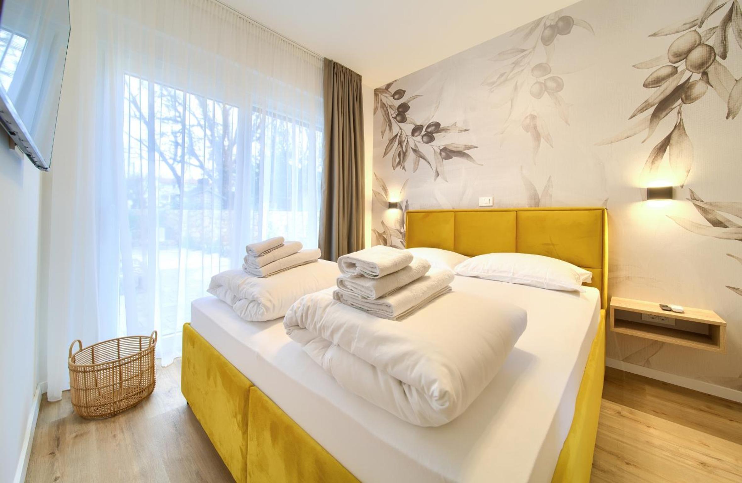 Villa Bellissima Malinska - Privater Pool, 4 Schlafzimmer, ruhige Lage view 2