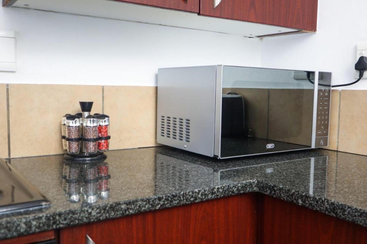 Spacious and luxury 3 bedroom apartment
