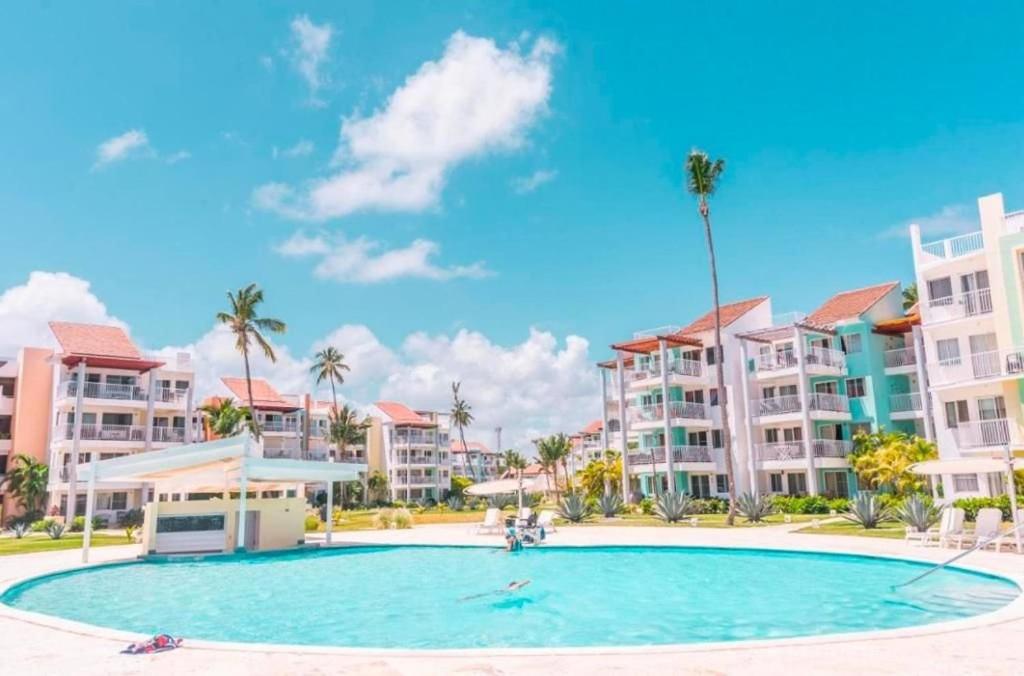 Playa Turquesa 3BR • BBQ • Oceanfront Stay