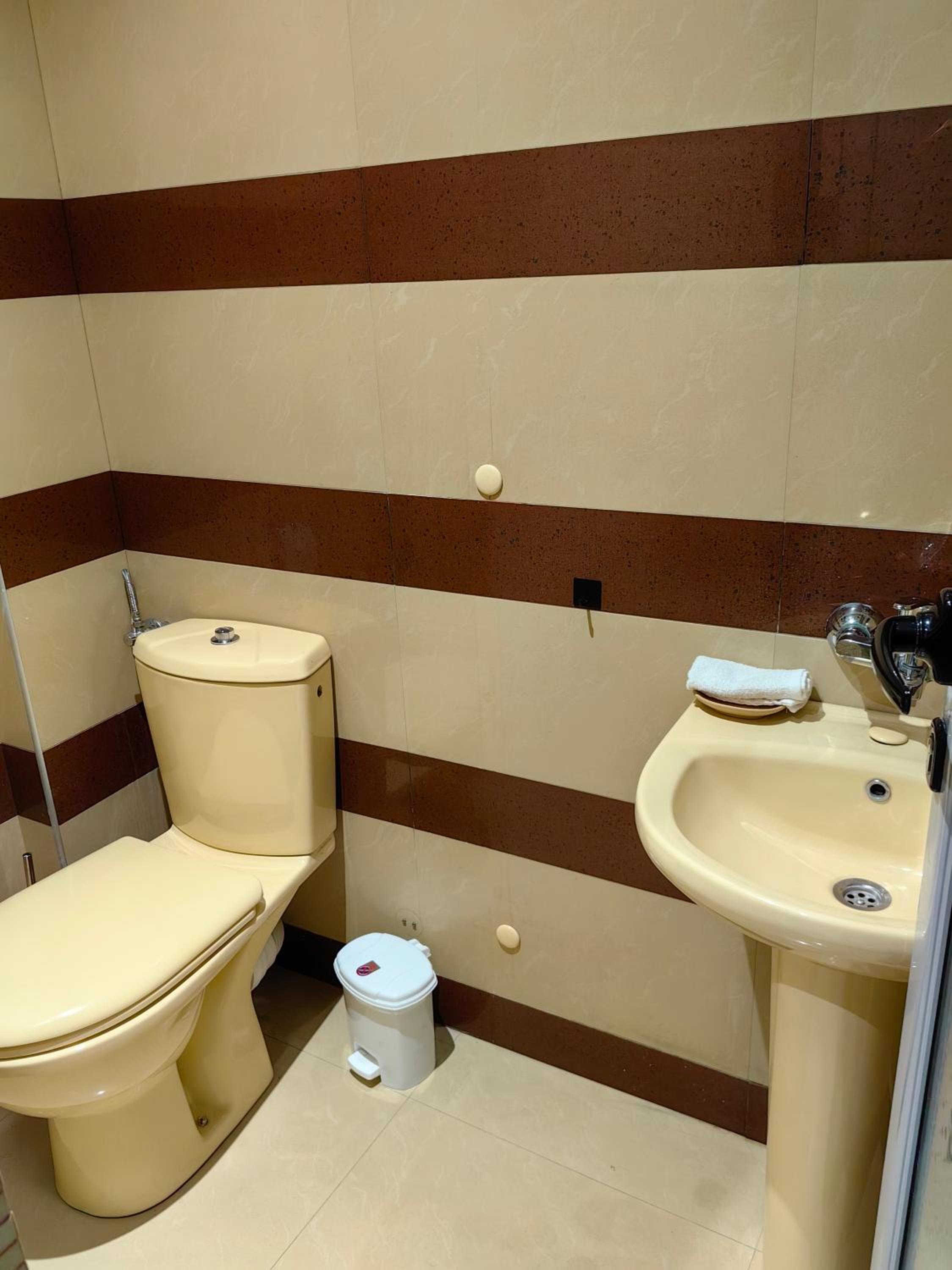 2 Bedrooms apartment.