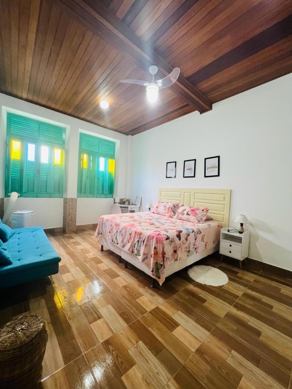 Casa com Piscina