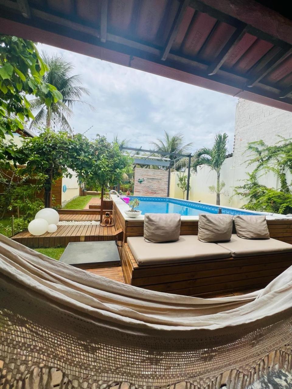 Casa com Piscina
