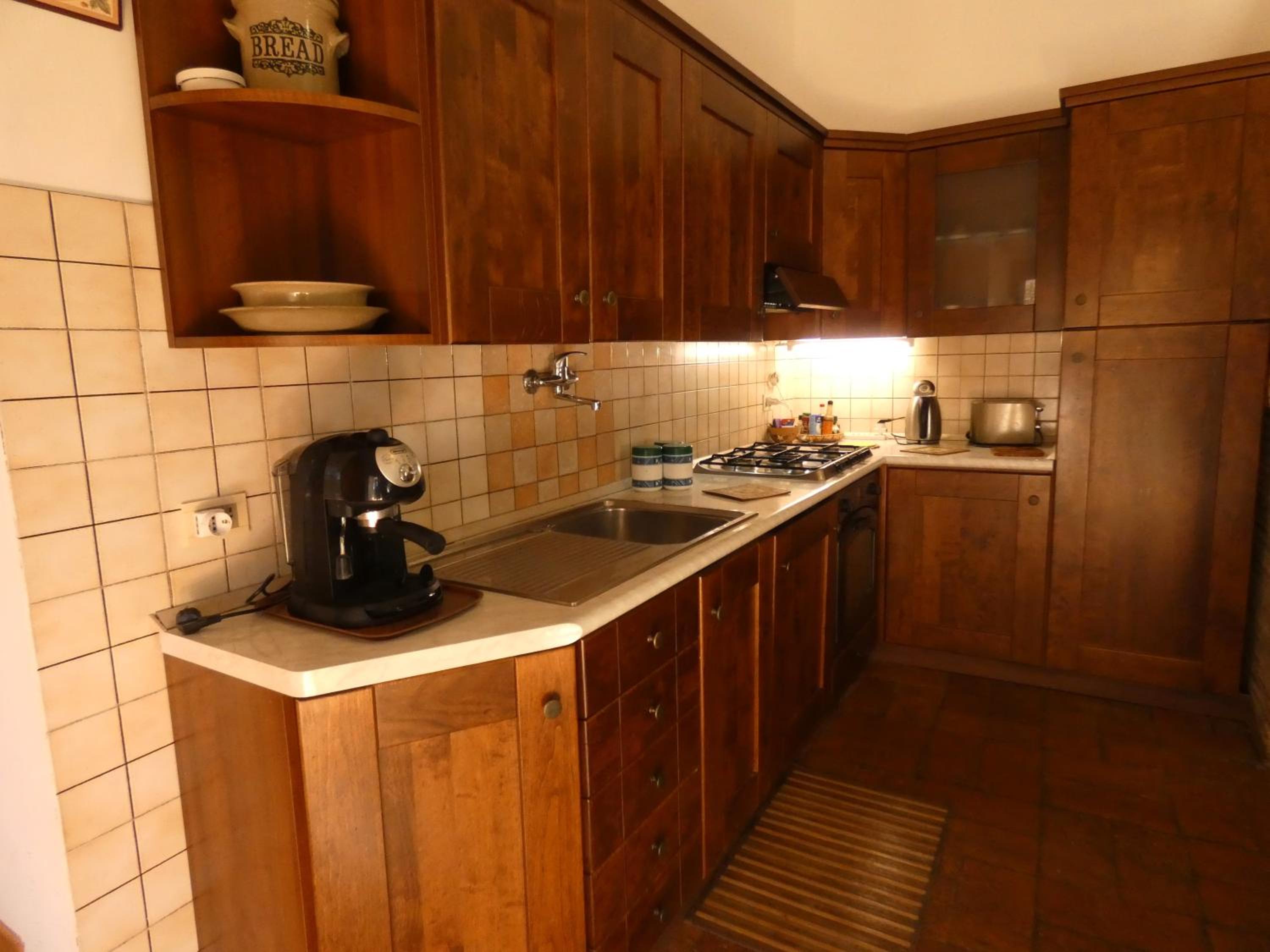 Scappo in Umbria, Casale Piccino