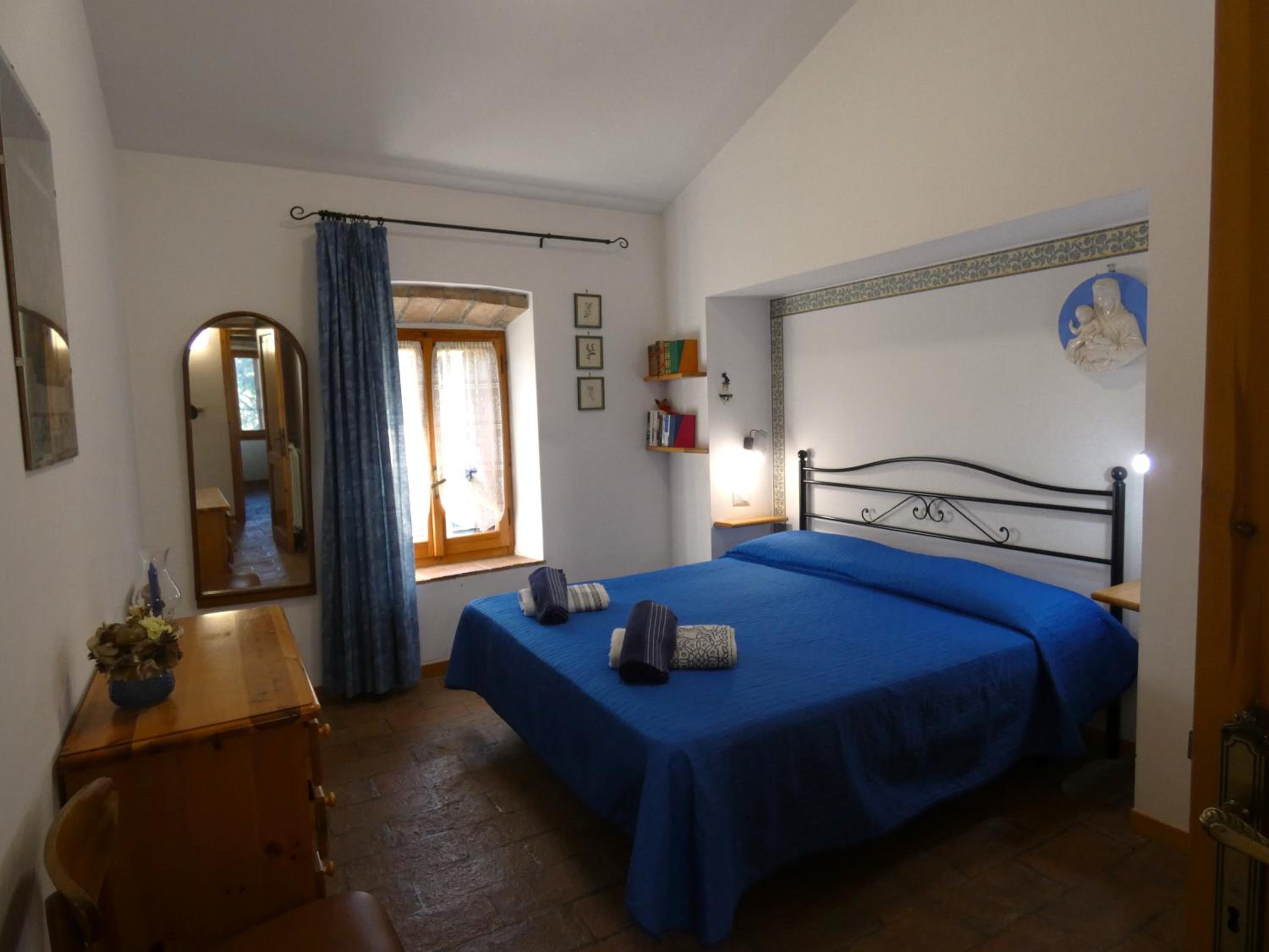 Scappo in Umbria, Casale Piccino