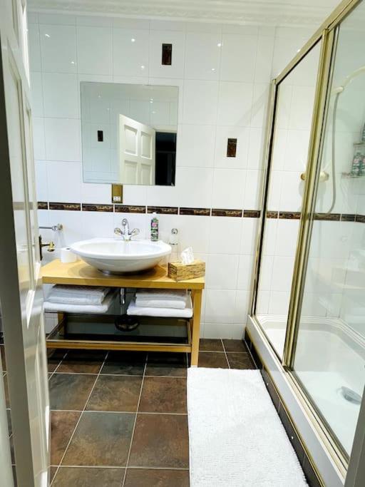 Karinya suite