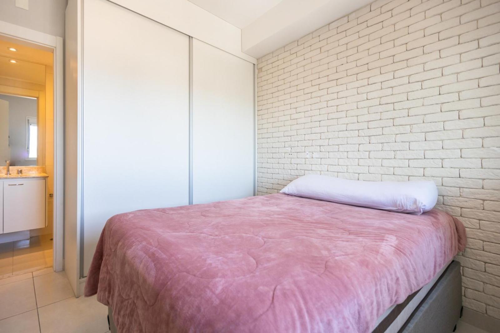 2 Dorms Andar Alto com Piscina aquecida PINHEIROS - 5 Pessoas