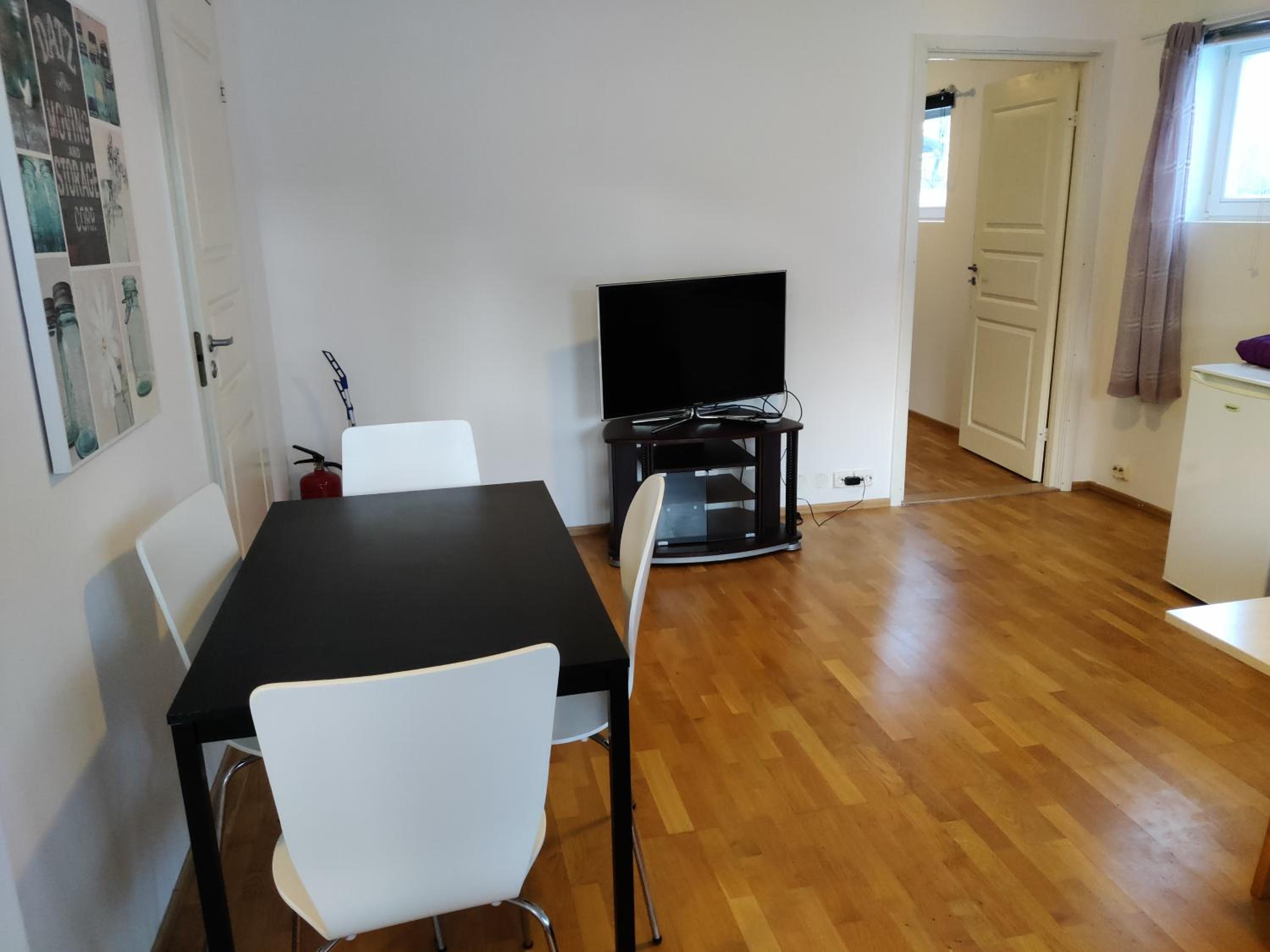 Photo 9