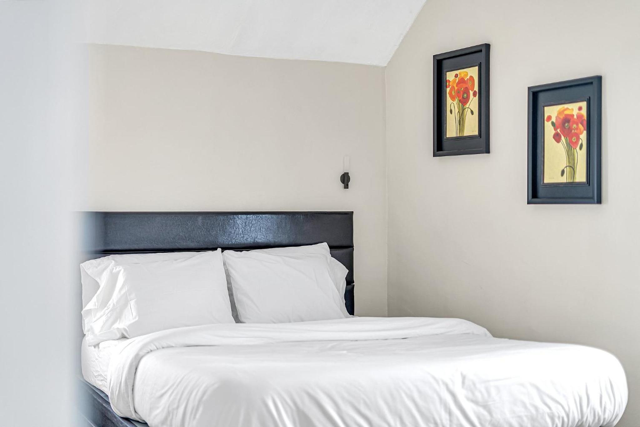 Spacious Home 5 Min Walk to Falls