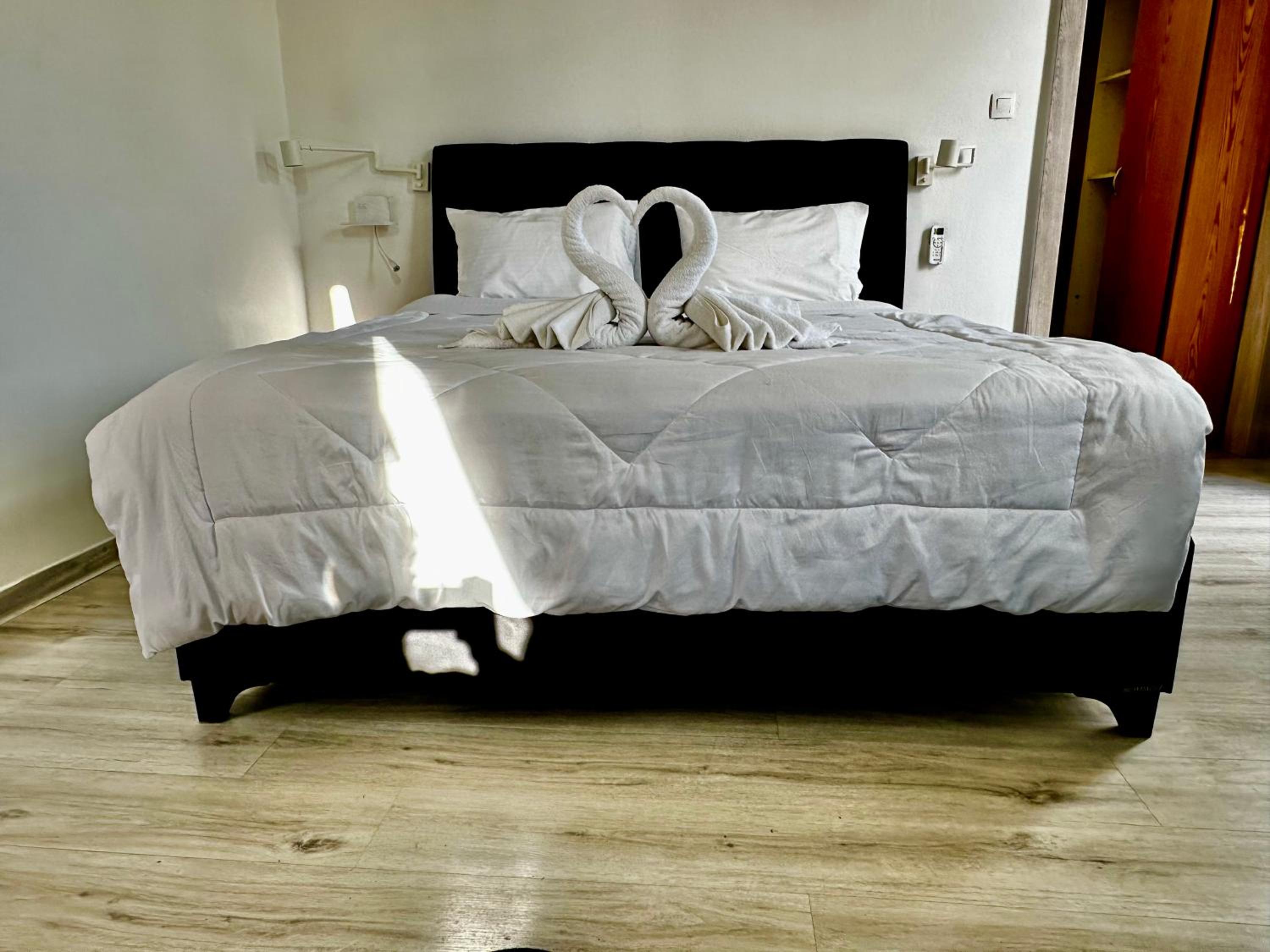 TRAVELLERS CORFU TOWN Luxury Suites, Studios & Apartments