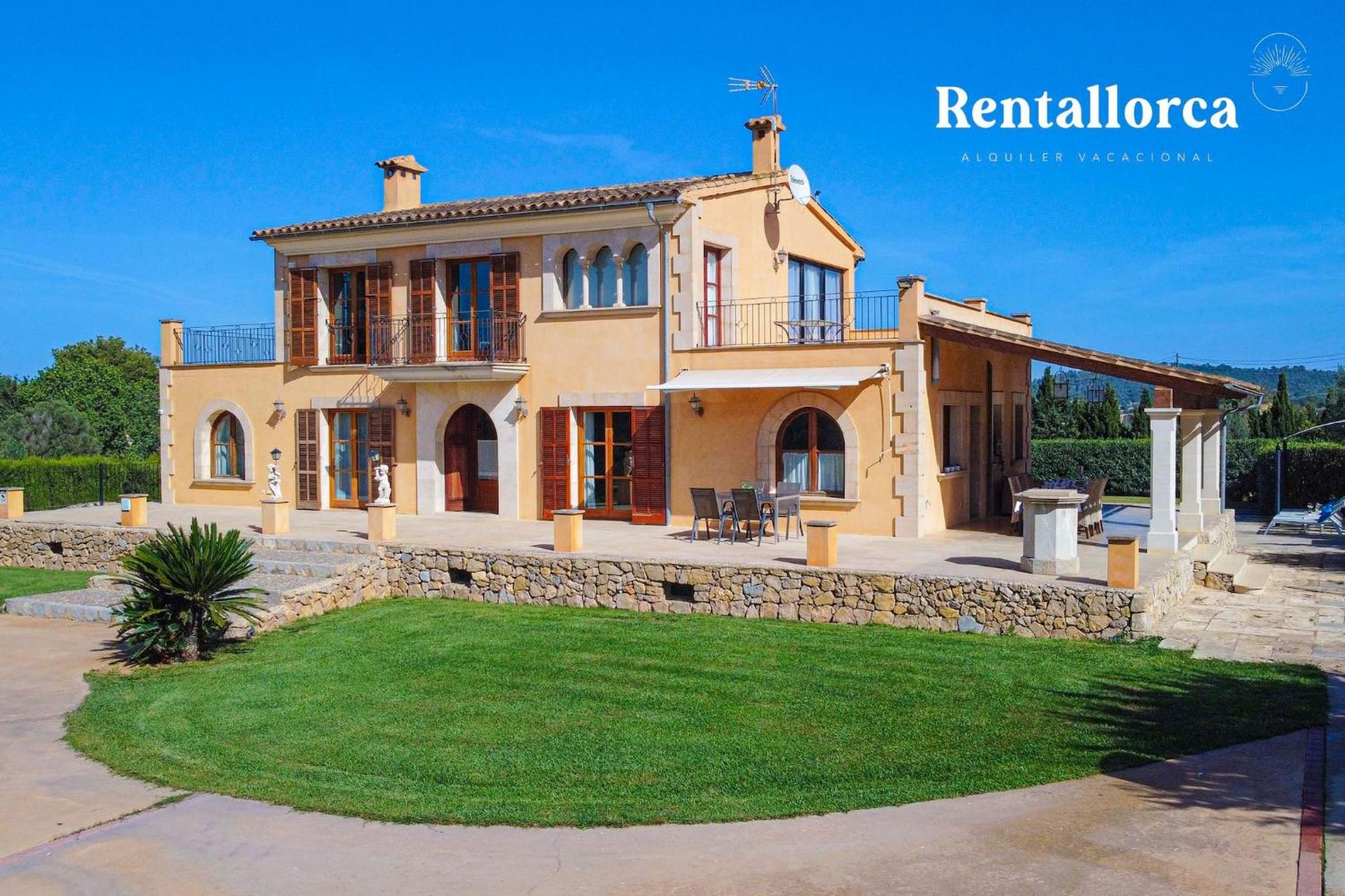 Finca Sa Llum by Rentallorca