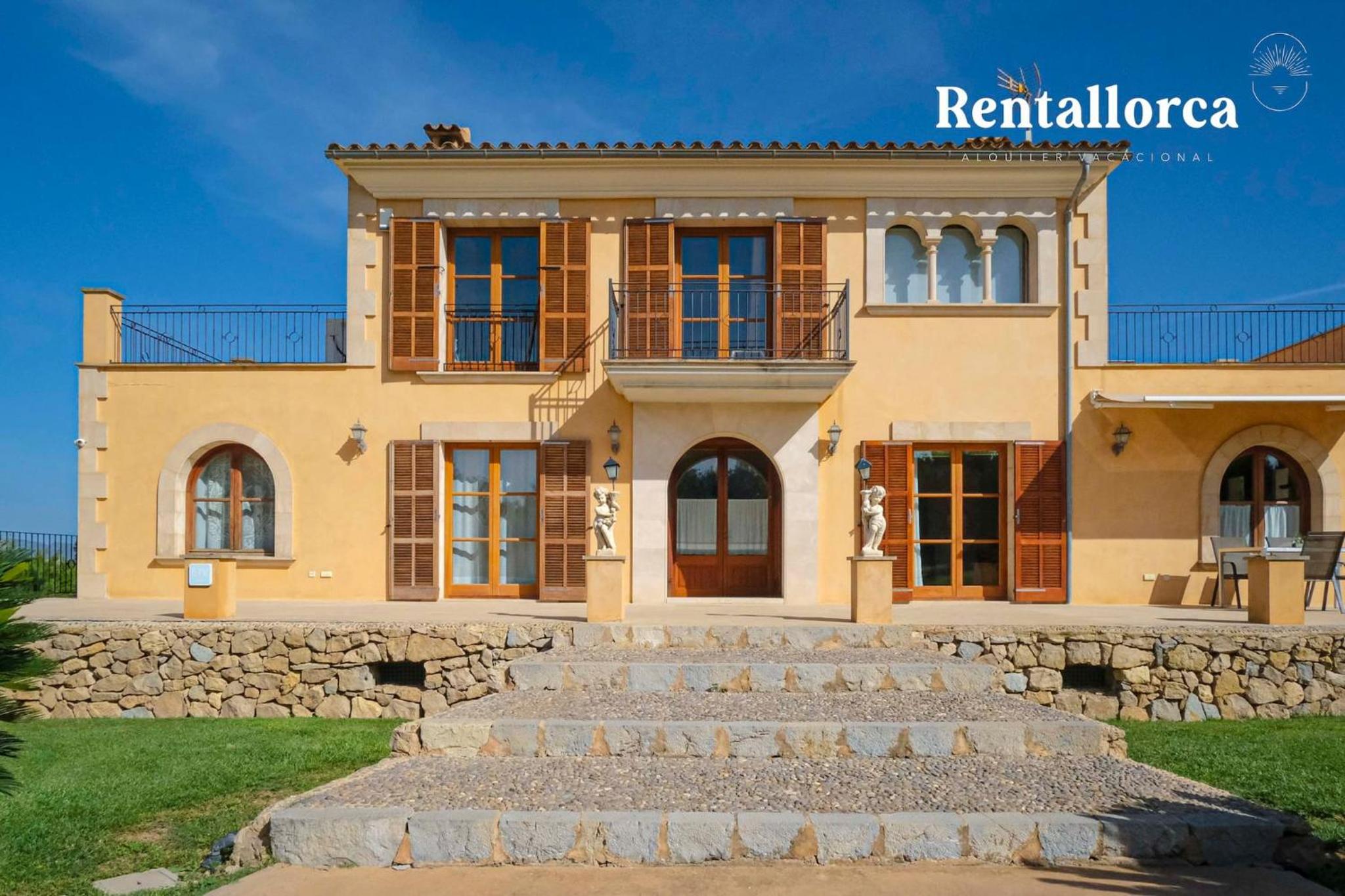Finca Sa Llum by Rentallorca