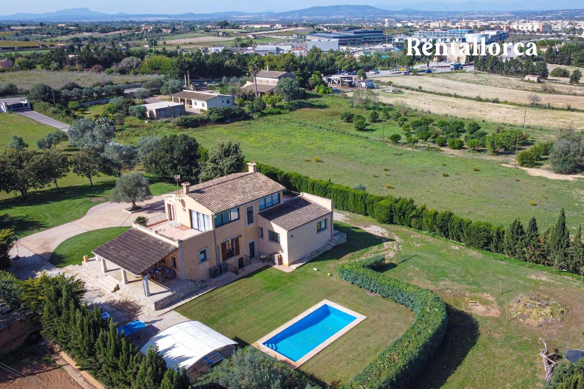 Finca Sa Llum by Rentallorca