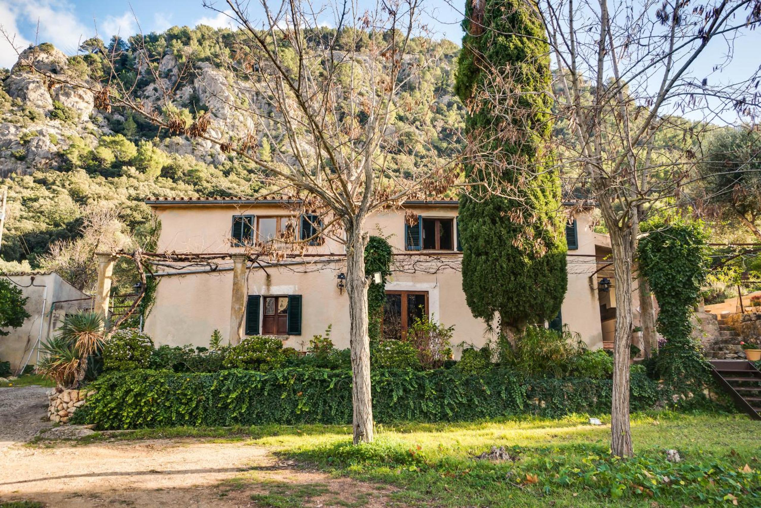 Finca Es Coste by Rentallorca