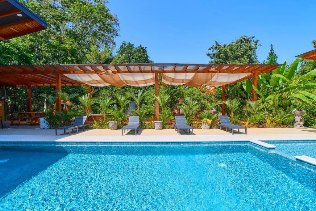 Casa Iris- Home for Family, Steps From the Beach, Pool and Yoga Deck