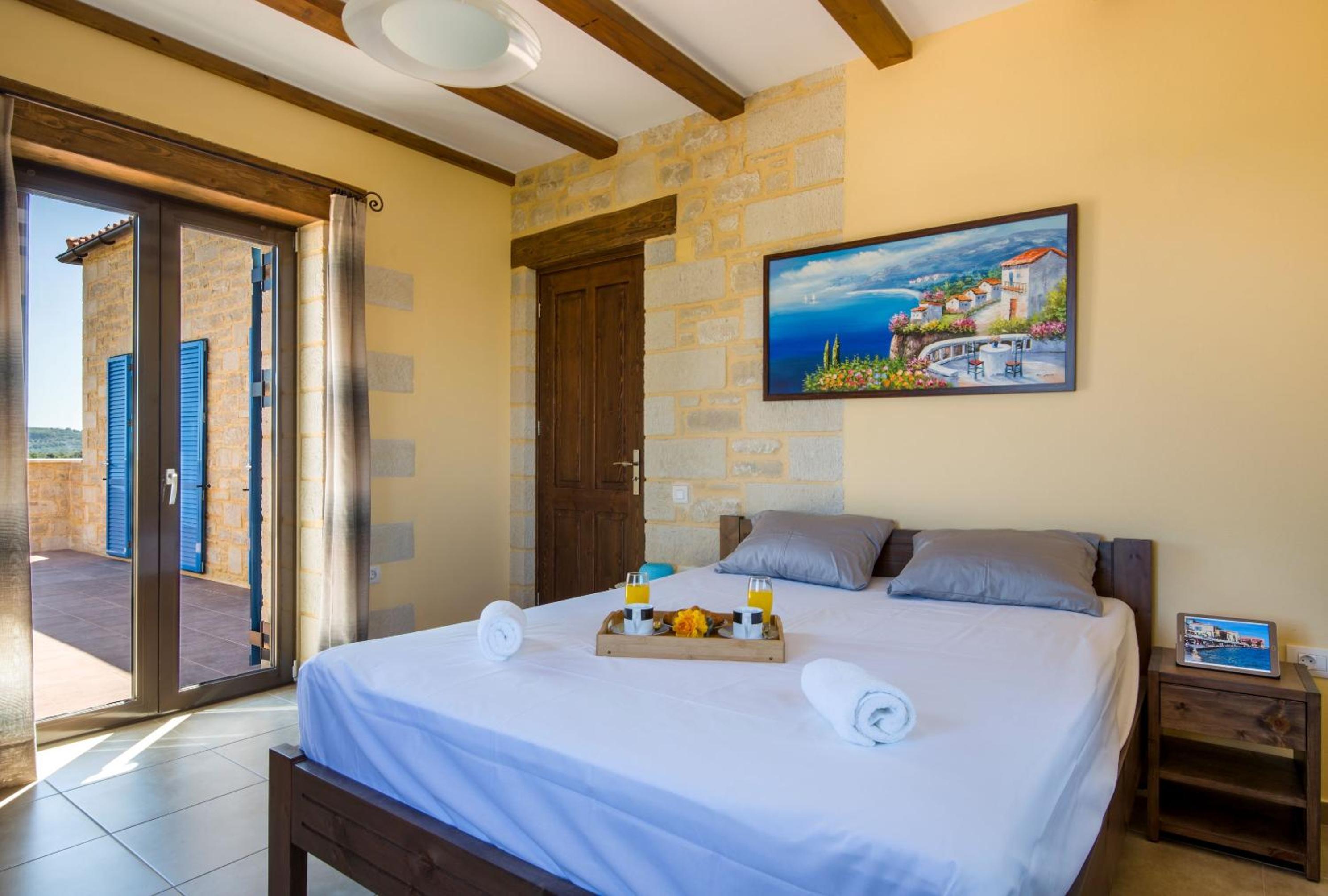 Villa Aliki - Traditional stone house with maximum privacy and stunning views ! view 2