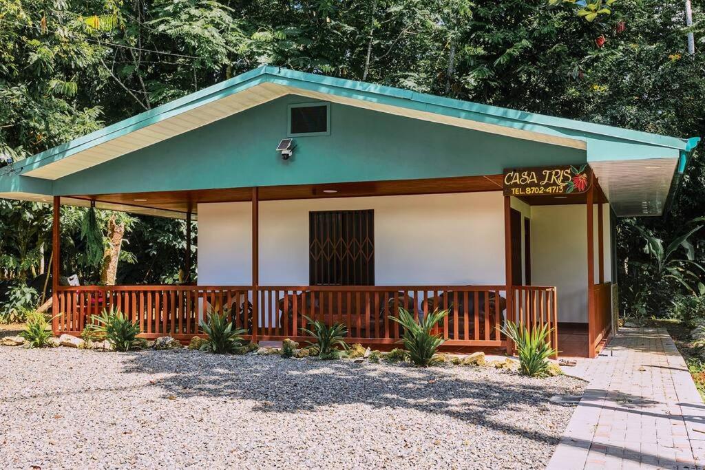 Casa Iris- Home for Family, Steps From the Beach, Pool and Yoga Deck