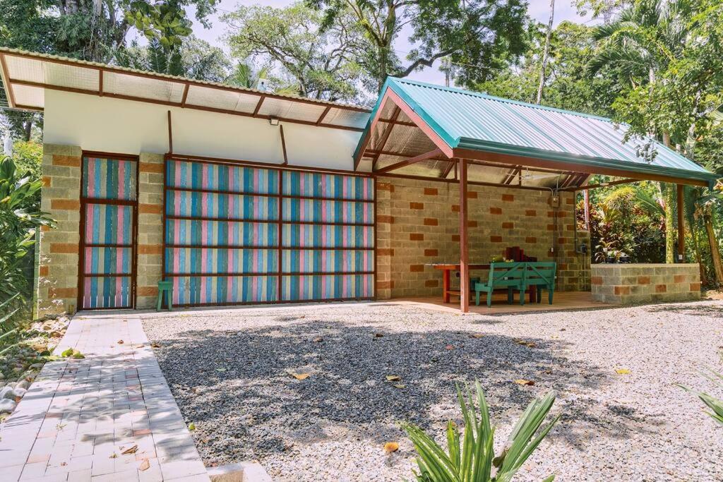 Casa Iris- Home for Family, Steps From the Beach, Pool and Yoga Deck