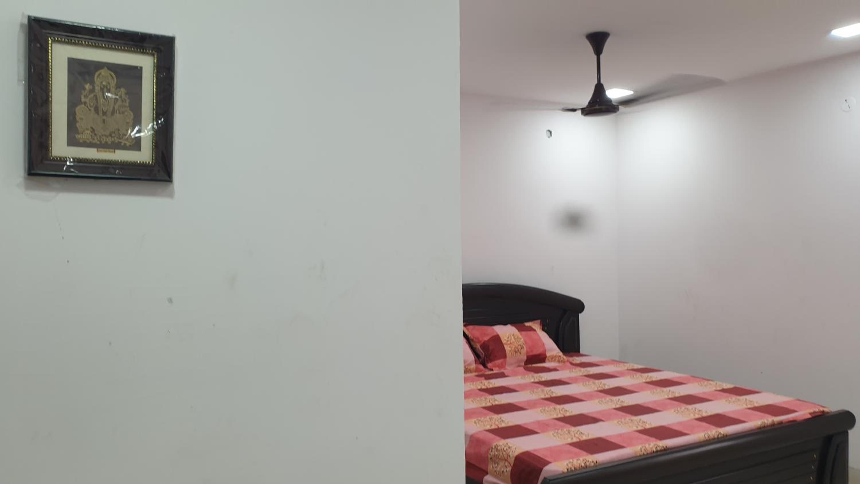 Ratnatirumala Guest House view 5