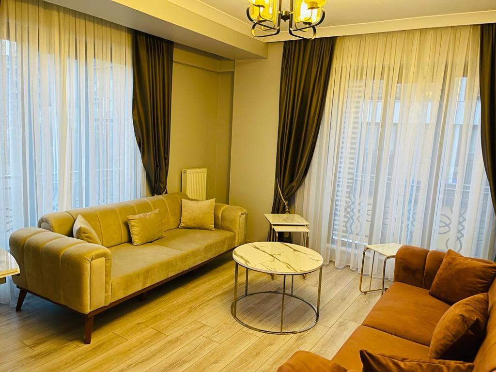 Cantrmen Suites