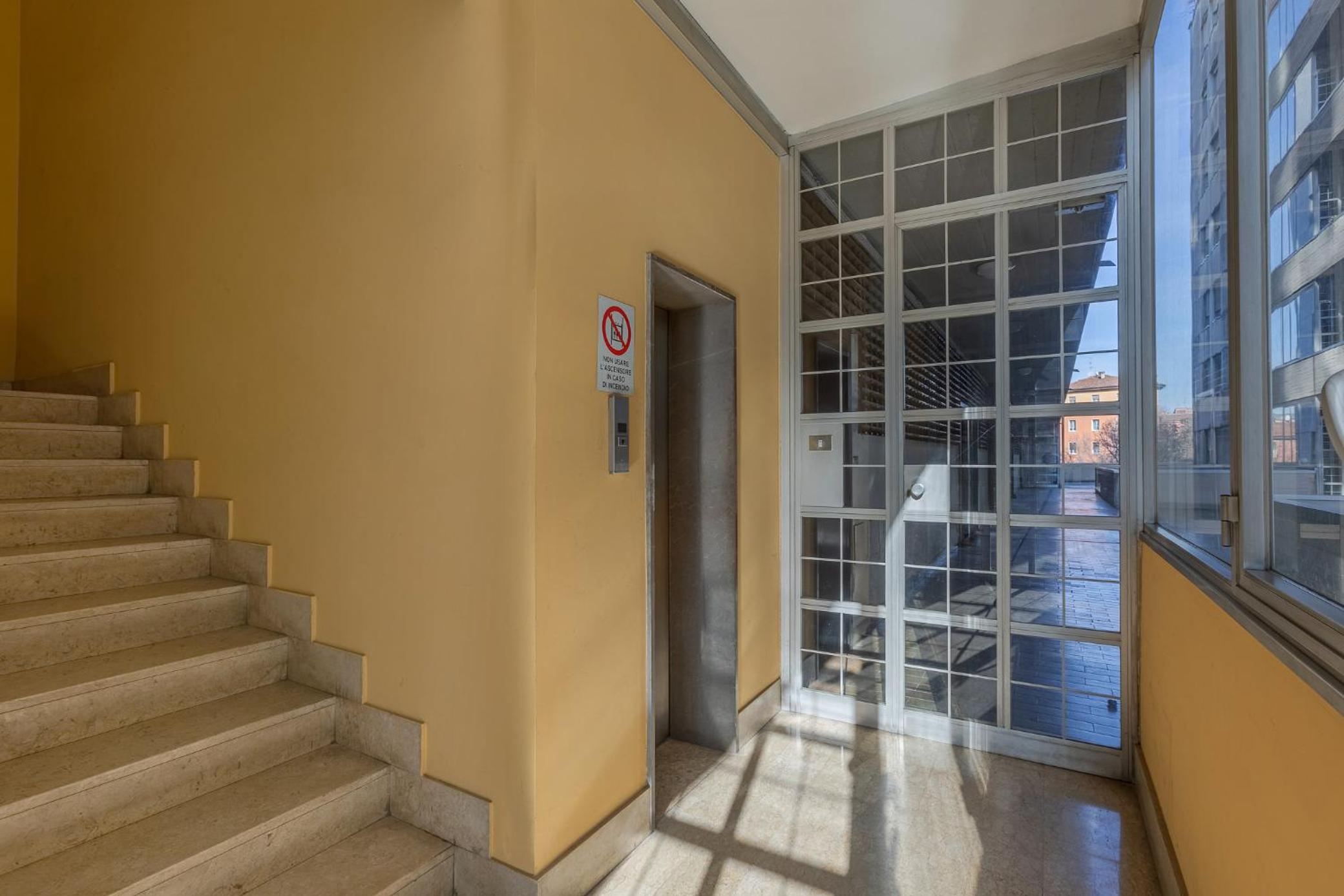 GuestHost - Bright Studio Apartment - Your nest in Bologna view 3