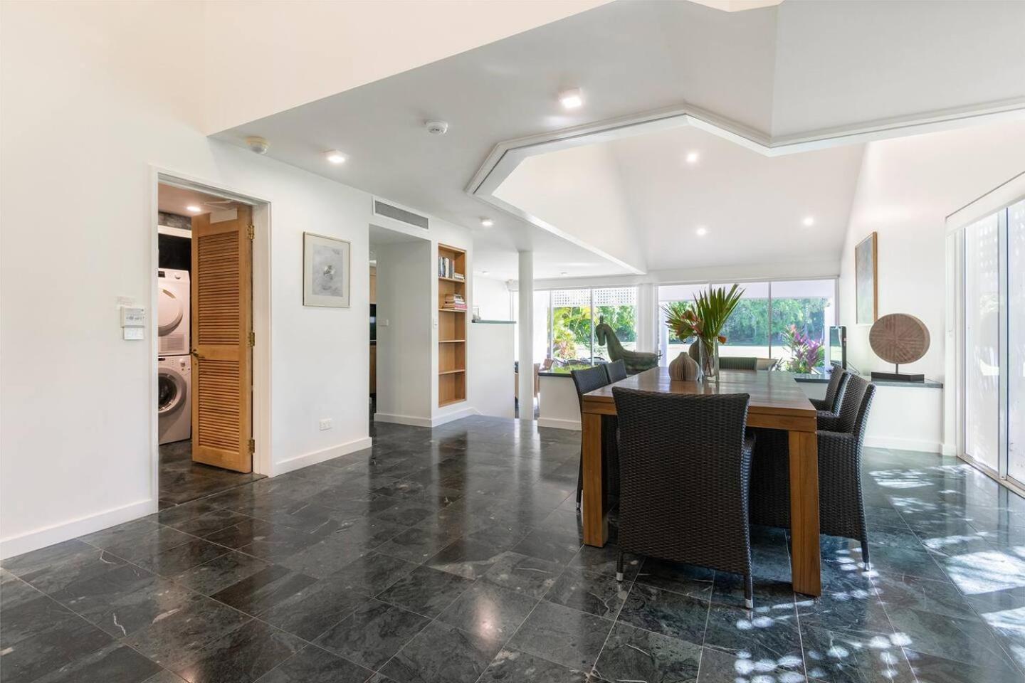 Tropical Resort-style Living on Mirage Golf Course view 4