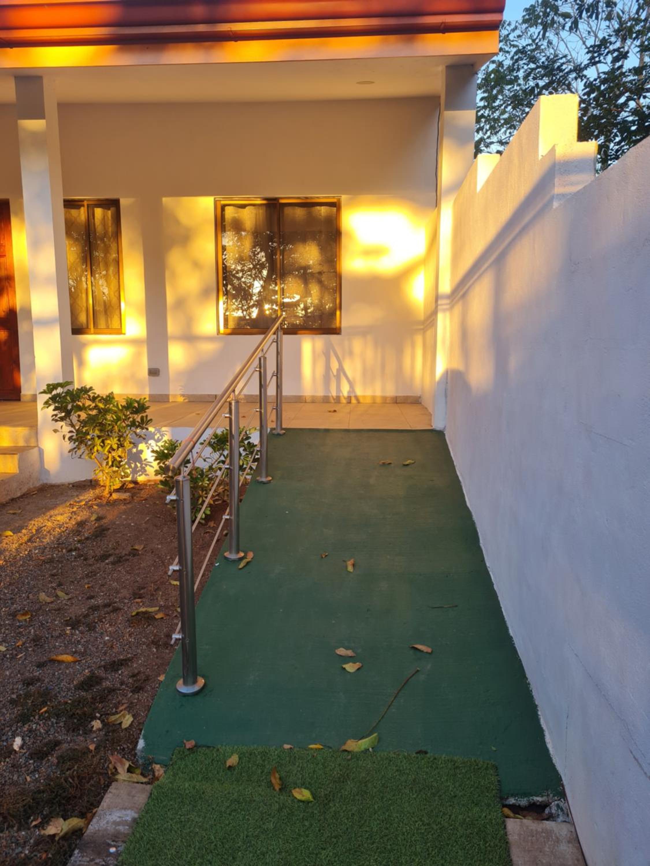 CASA HALI