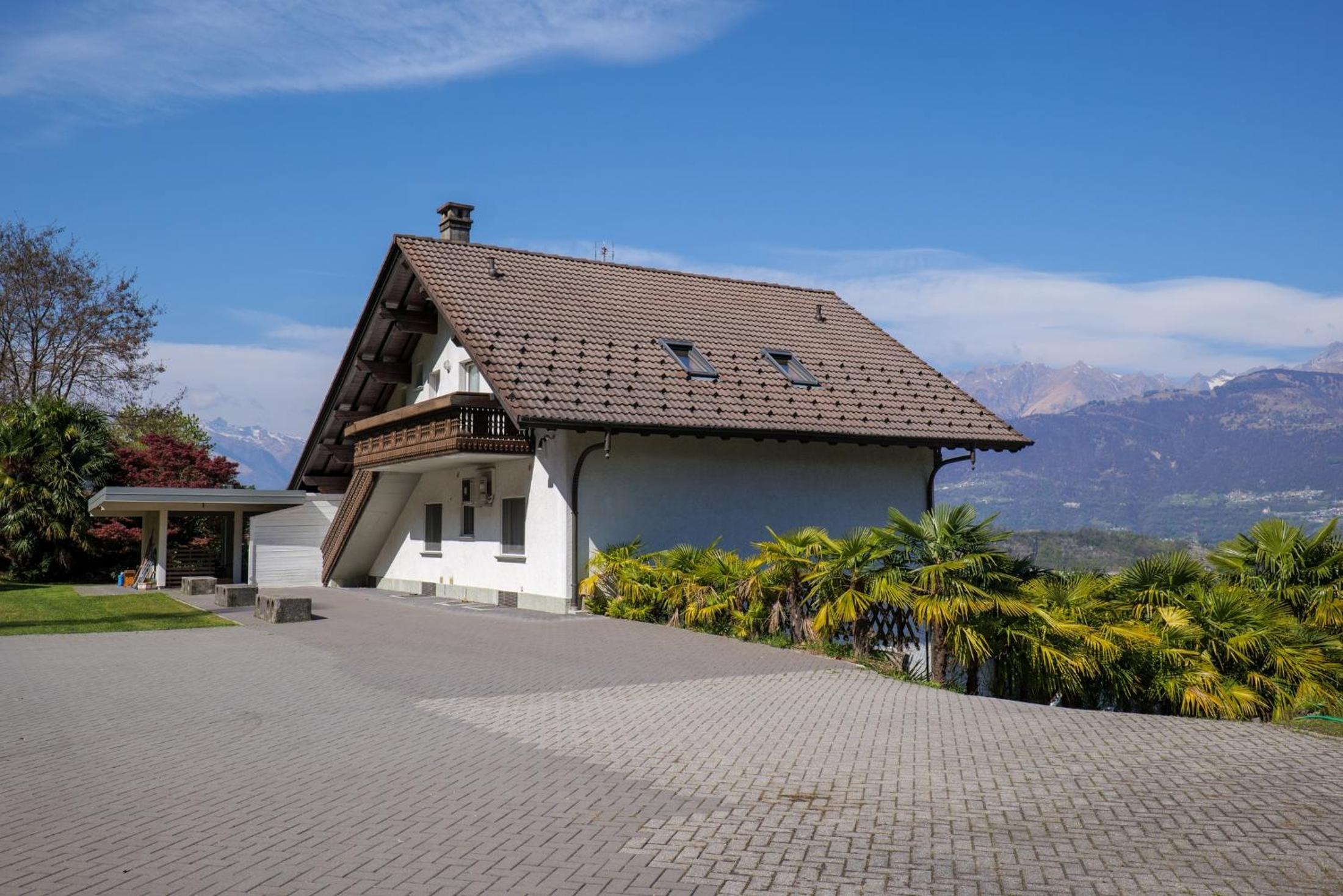 Casa Carlo