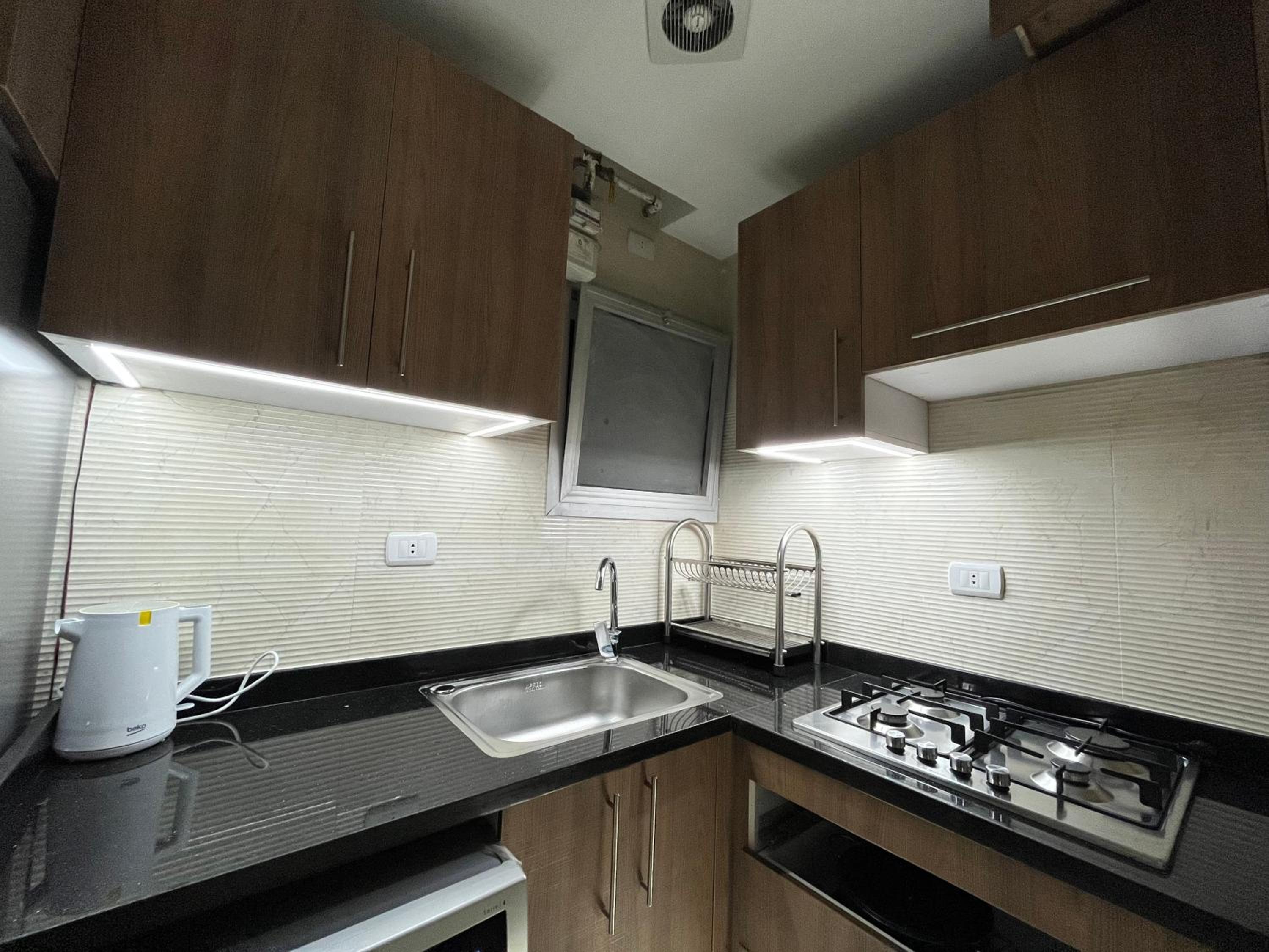 luxury 2 bedroom apartment in Rehab city