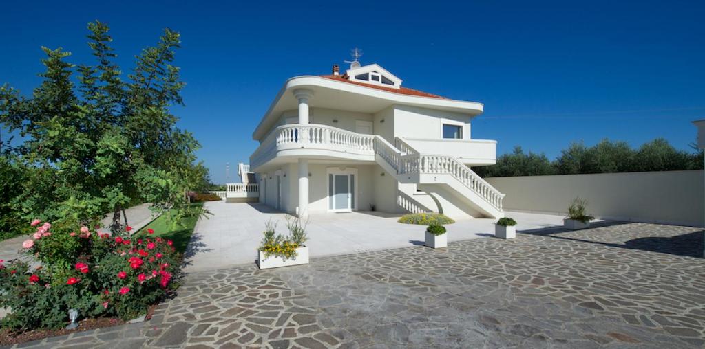 Le Dimore di Giò in campagna "Appartamento in villa"