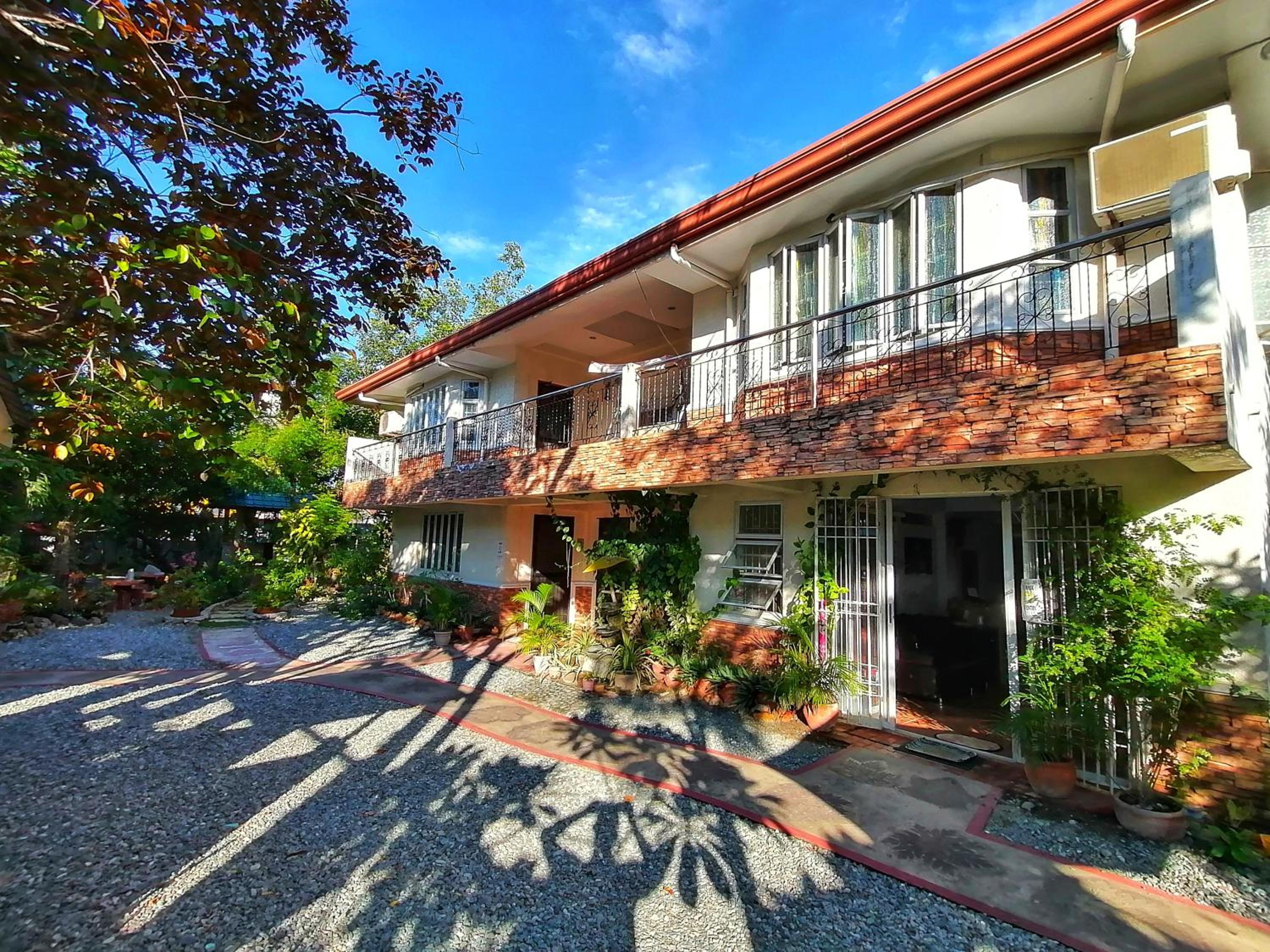 Monte Rio Gardens Bed & Breakfast view 2
