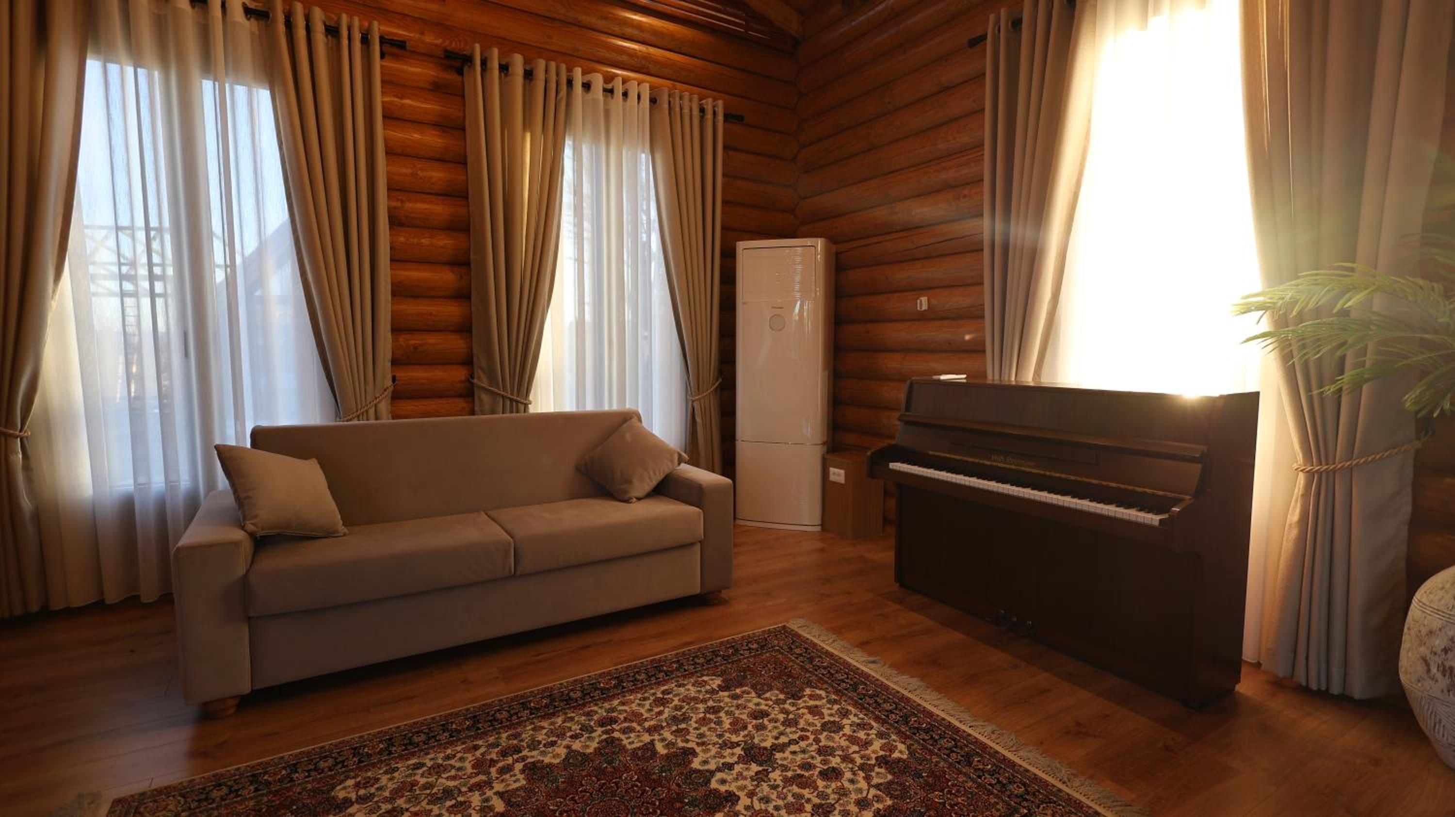 Beautiful House - Luxury Villa for Rent