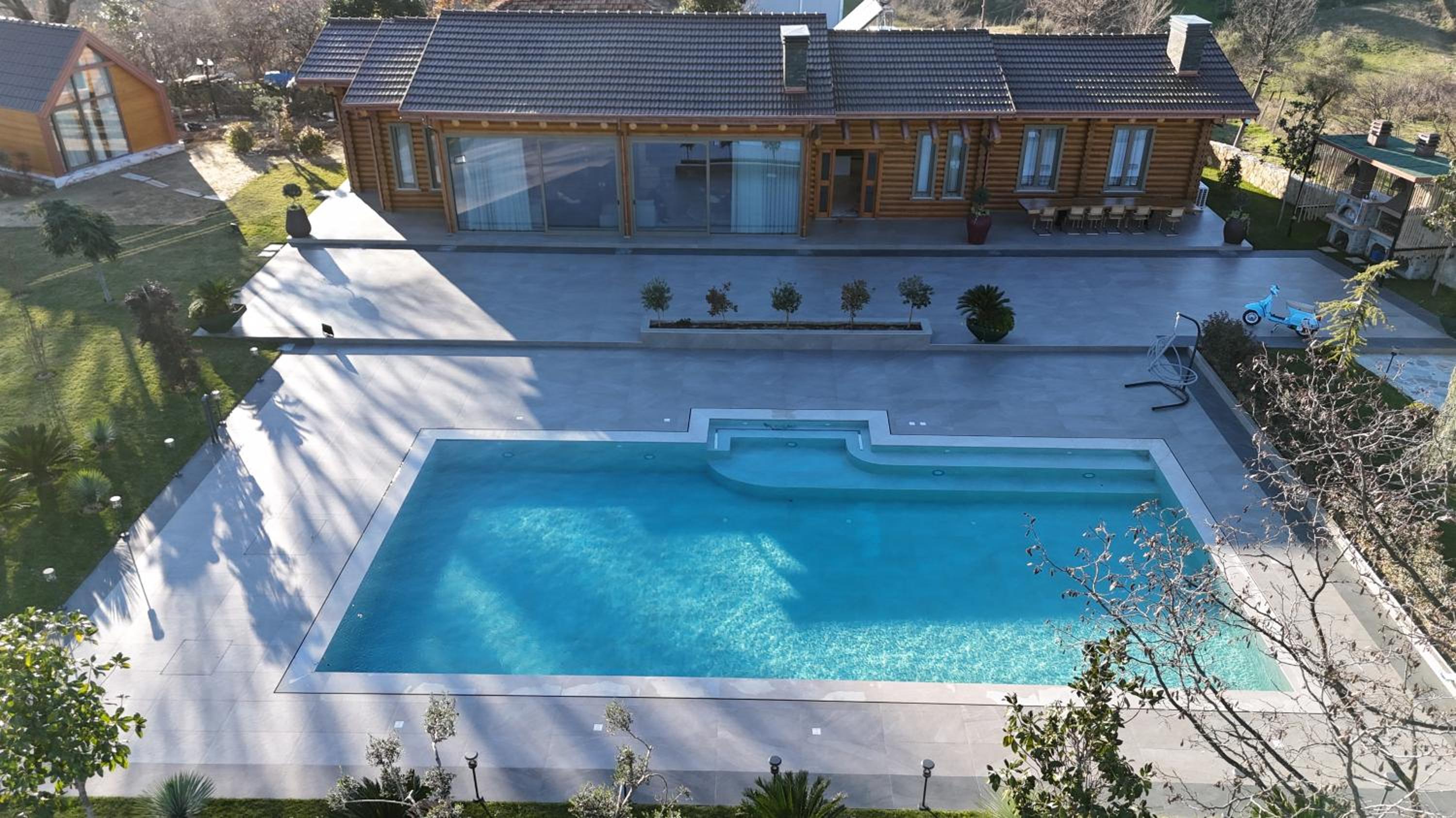 Beautiful House - Luxury Villa for Rent