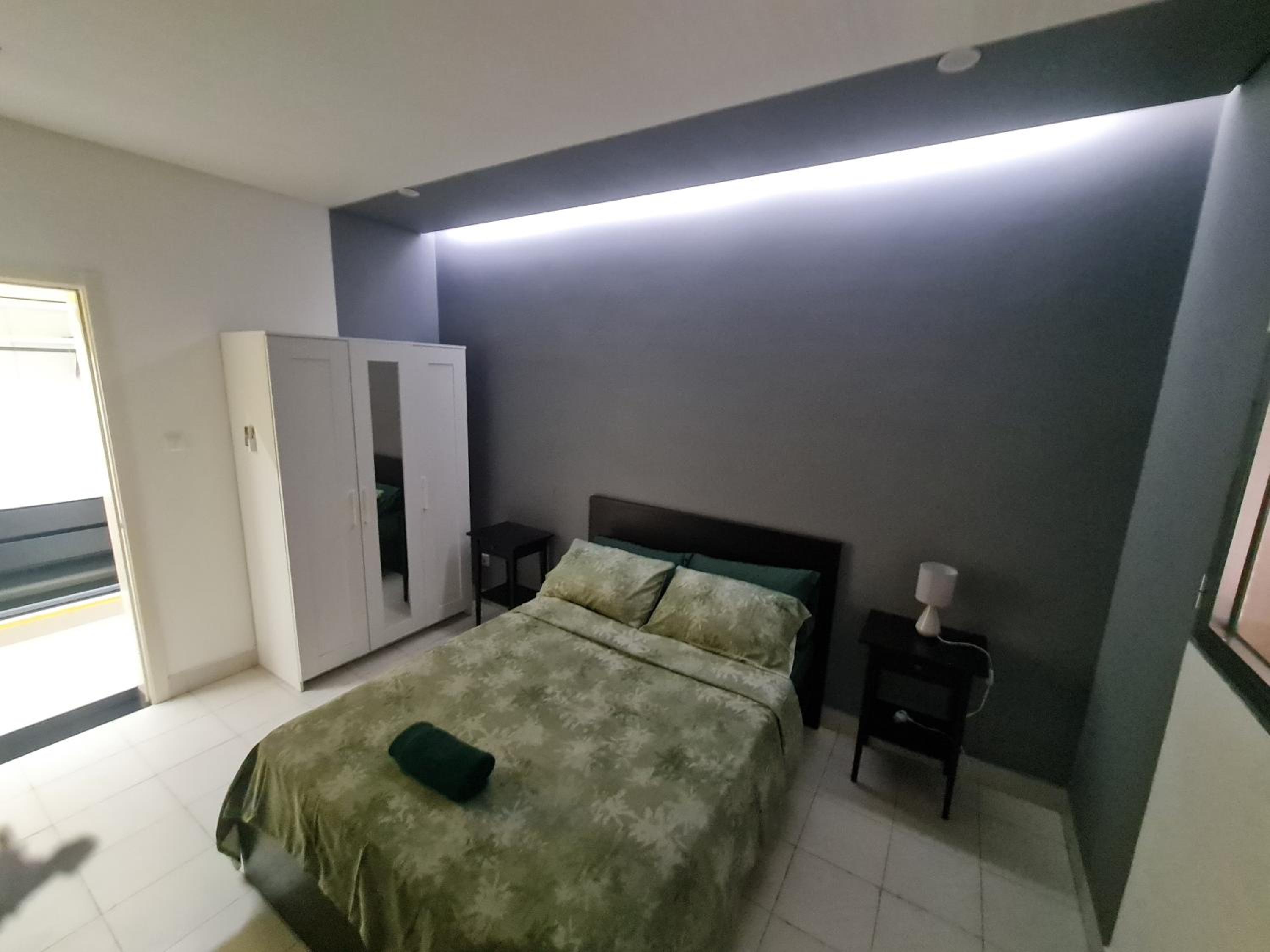 Immaculate 3-Bed Apartment in Kilamba luanda