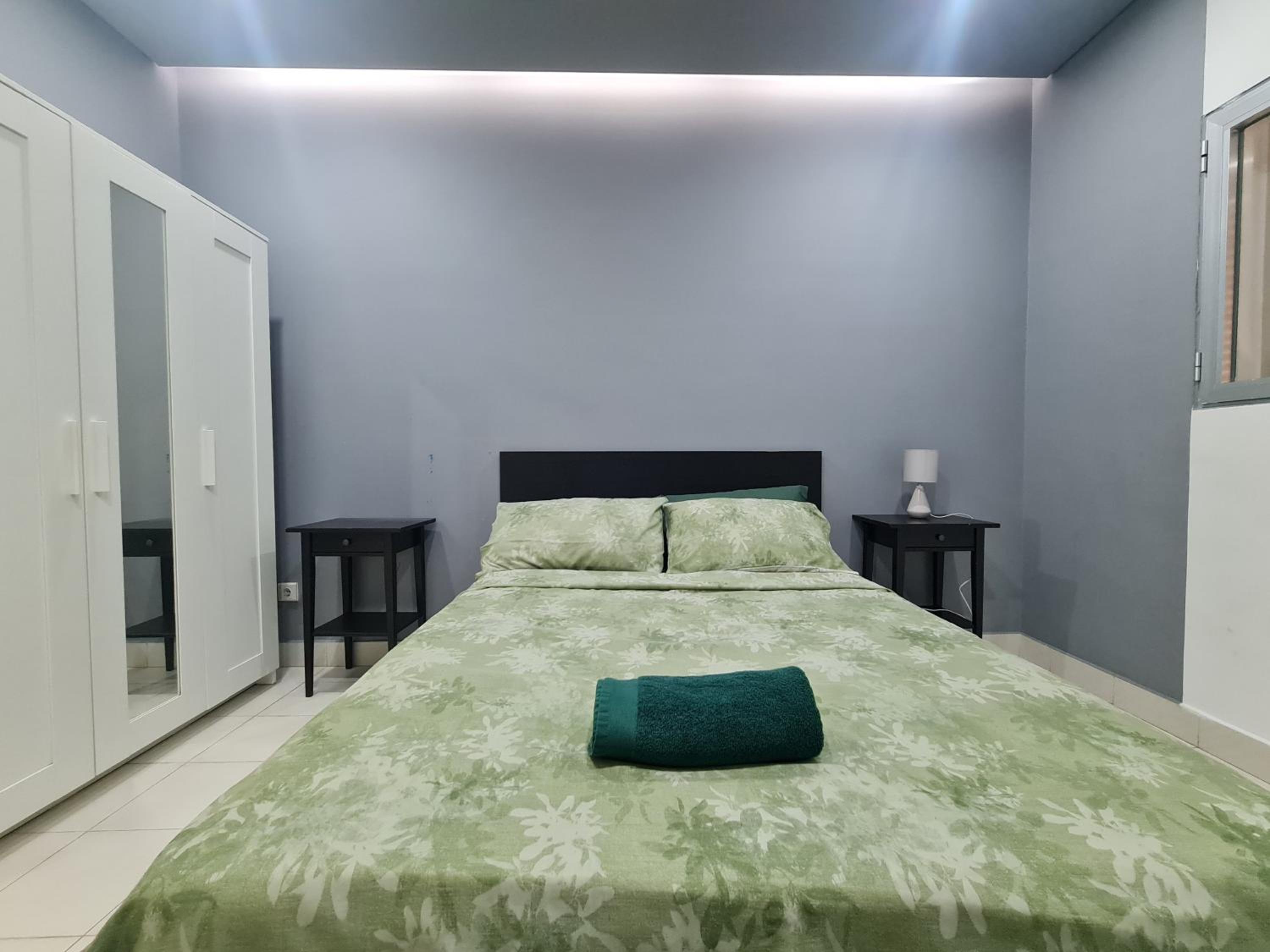 Immaculate 3-Bed Apartment in Kilamba luanda