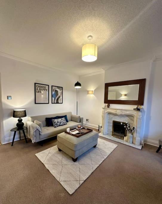 2 bed chic vintage flat at Bayswater
