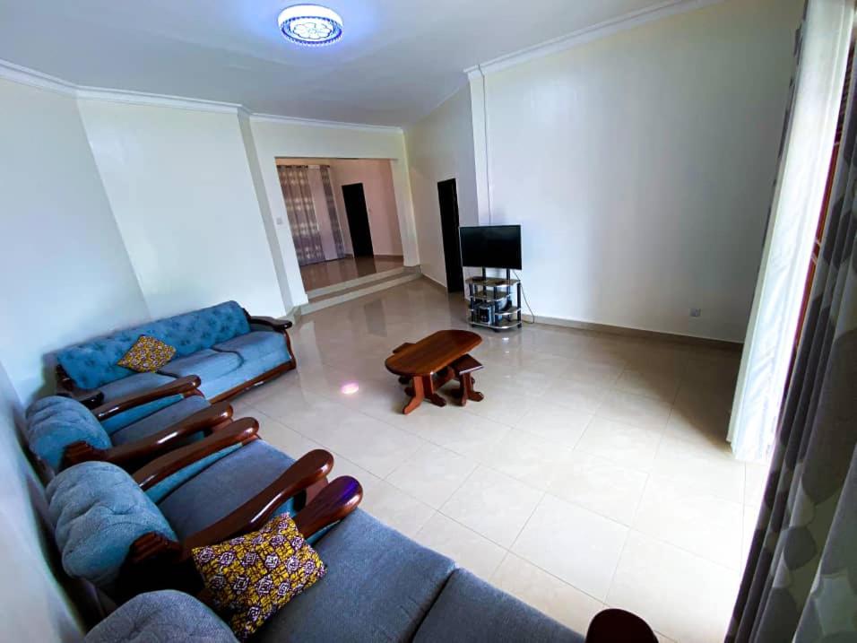 Z&C APARTMENT