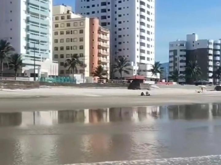 Apartamento Pé Na Areia