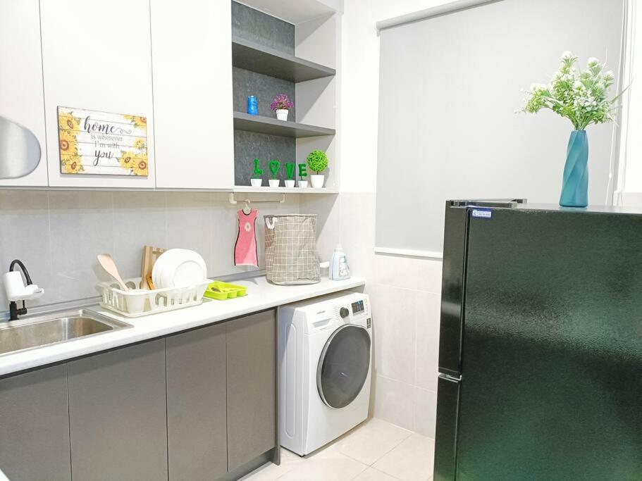 Greenfield Residence at Sunway 3R2B by Convivial Staycation B03 view 5