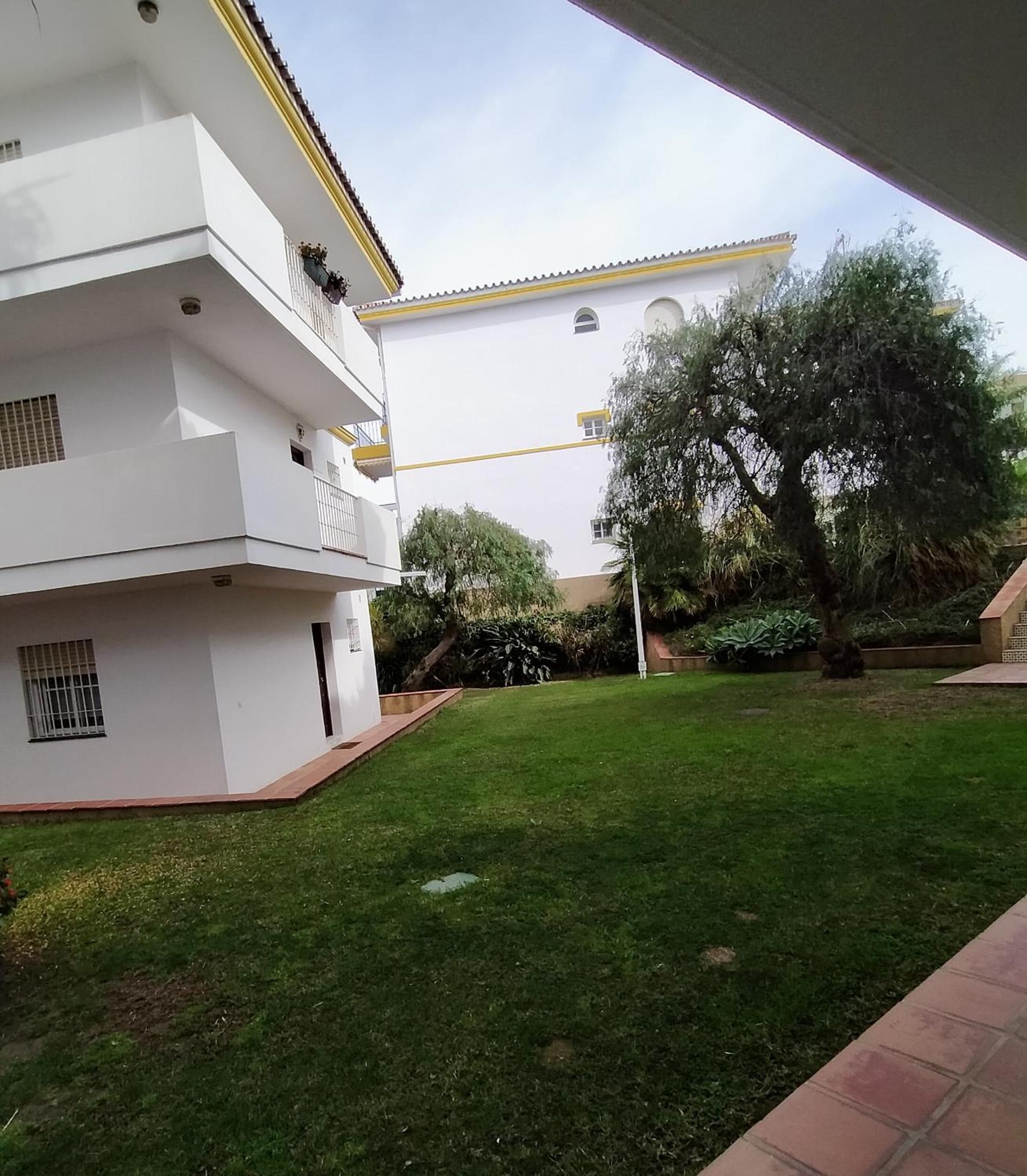 COZY-DECO DEL FARO view 3