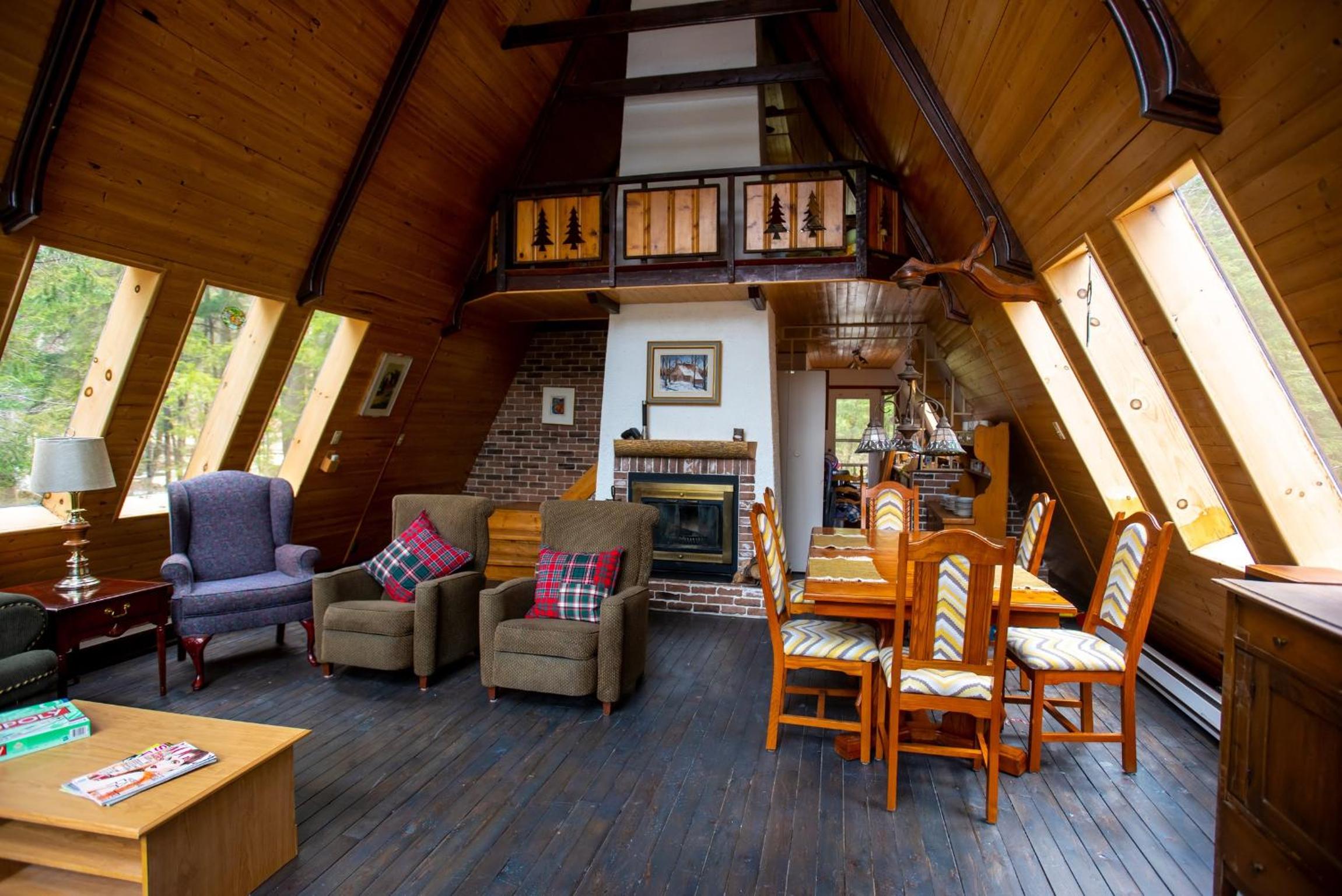 Chalet Skunks