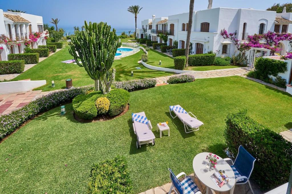 Beachfront Townhouse by the Sea @ Villacana Playa! view 5