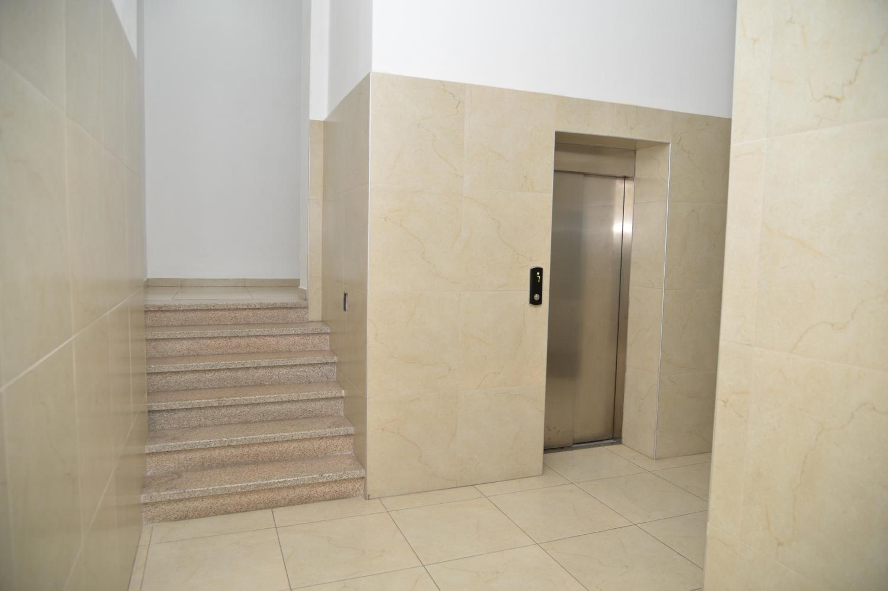 Hera Tirana Suite Deluxe