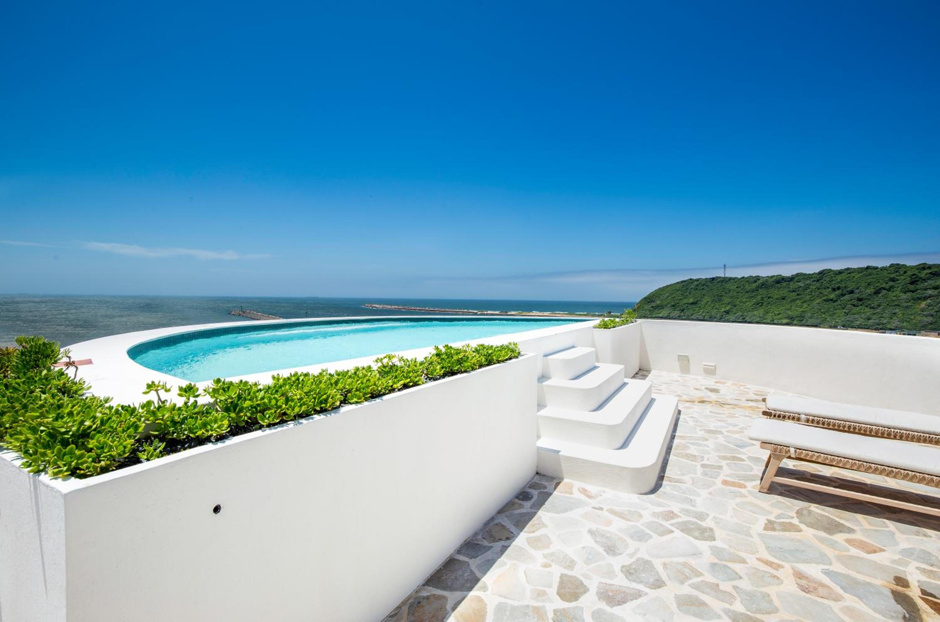 Spectacular Sea view Durban Presidential Penthouse